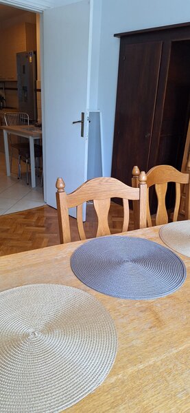 Stefan cel Mare, 2 minute metrou,