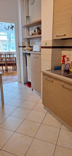 Stefan cel Mare, 2 minute metrou,